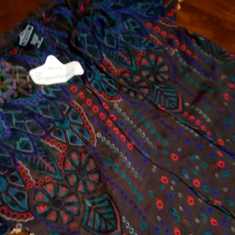 Multicolored women blouse